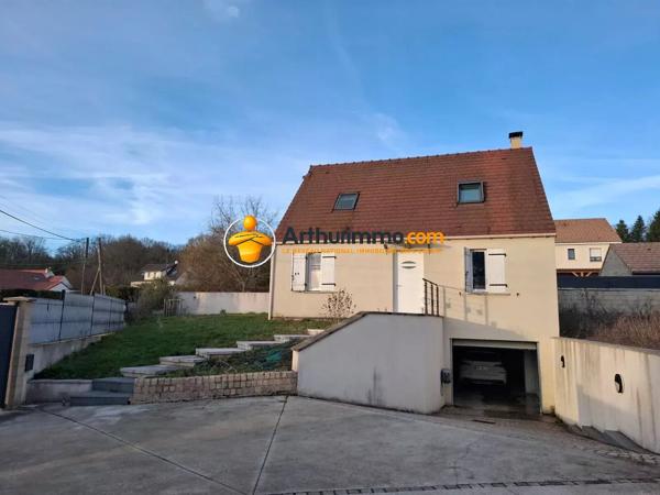 Location                                                      Maison
                        
                     5 pièces                      102 m2                     à Pommeuse