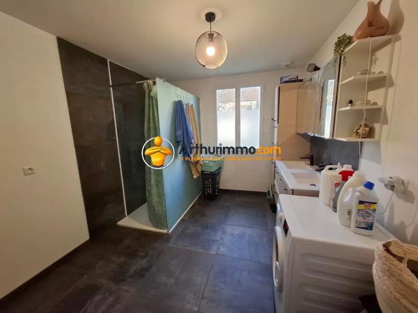 Location                                                      Maison
                        
                     5 pièces                      102 m2                     à Pommeuse
