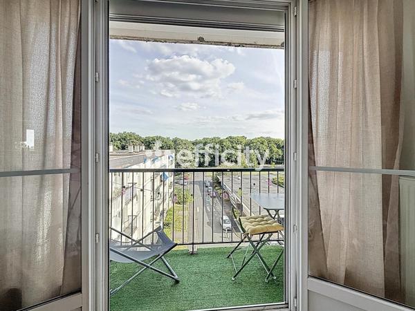Appartement 5 pièces - 81 m² Exclusivité efficity