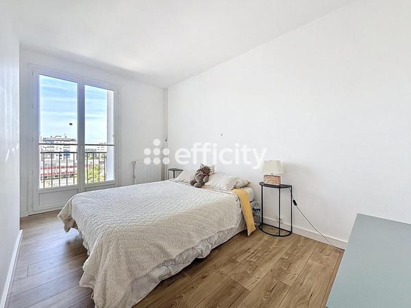 Appartement 5 pièces - 81 m² Exclusivité efficity