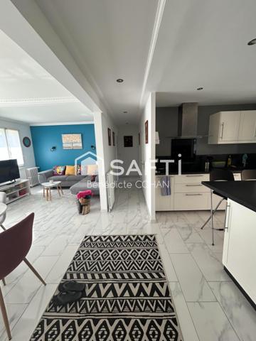 Pavillon refait à neuf, 94 m2, 3 chambres, possibilité d'une quatrième