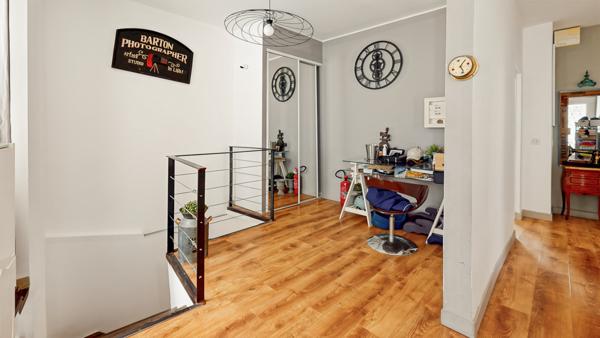 Marseille (13003) MAISON DUPLEX AVEC JARDIN TERRASSE ARBORÉE BELLE DE MAI