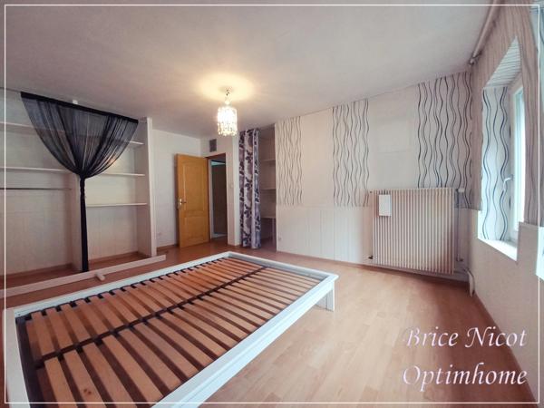 Maison à vendre 10 pièces SENONES (88)