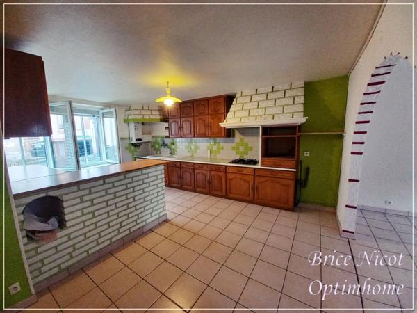 Maison à vendre 10 pièces SENONES (88)