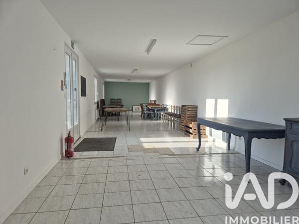 Maison à vendre 4 pièces 350 m² Chaunay