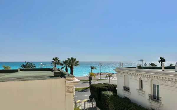 Appartement à vendre    3 pièces • 59,30 m2 Nice