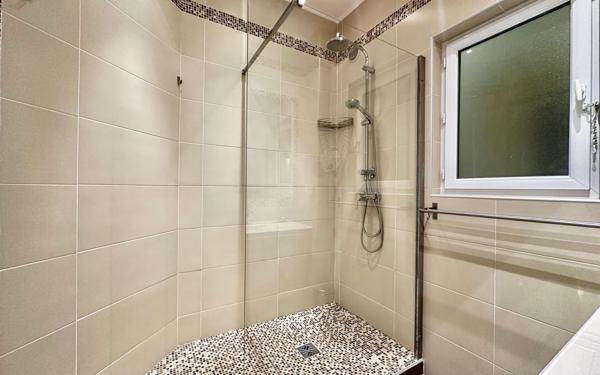 Appartement à vendre    3 pièces • 59,30 m2 Nice