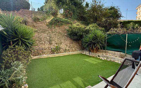 Appartement à vendre    3 pièces • 56 m2 Saint-Laurent-du-Var