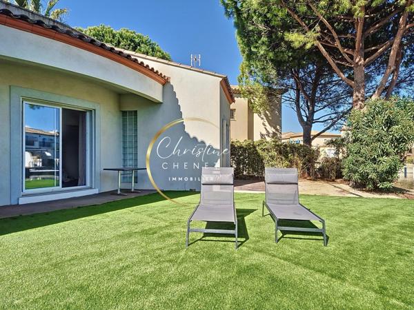 Marina 3 chambres avec appontement de 15 m pour bateau