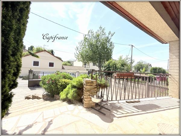 Maison à vendre 5 pièces  sous-sol en partie aménagée.