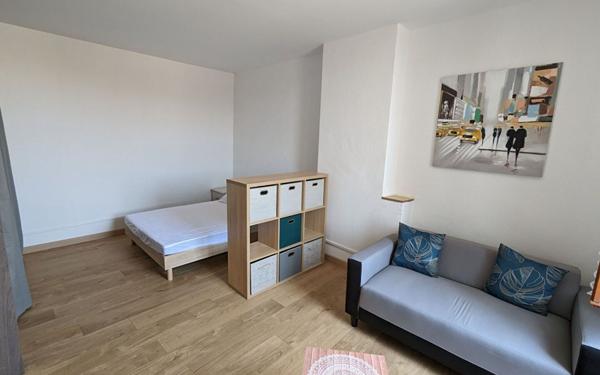 Appartement à louer    1 pièce • 29 m2 Toulon