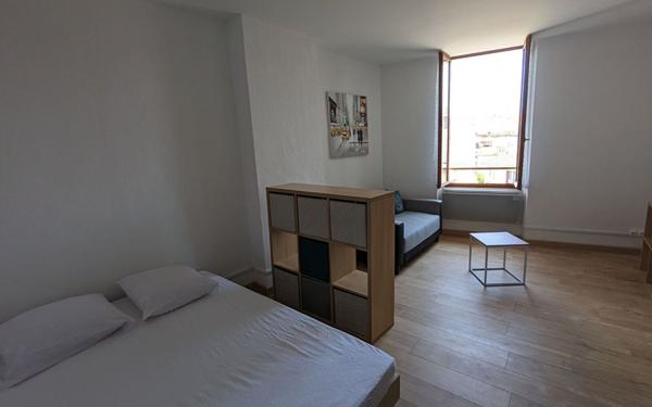 Appartement à louer    1 pièce • 29 m2 Toulon