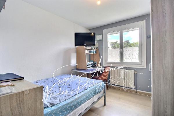 Maison, 6 chambres, sur sous-sol total avec jardin clos