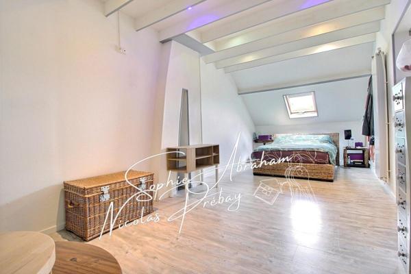 Maison, 6 chambres, sur sous-sol total avec jardin clos