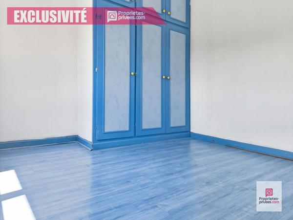 WATTRELOS, secteur de l'Union, Maison 1930 semi individuelle avec 3 chambres, bureau, cour, garage