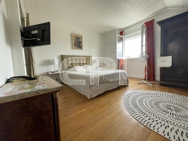 Bressuire Maison contemporaine Ajouter à ma sélection Référence : 6414