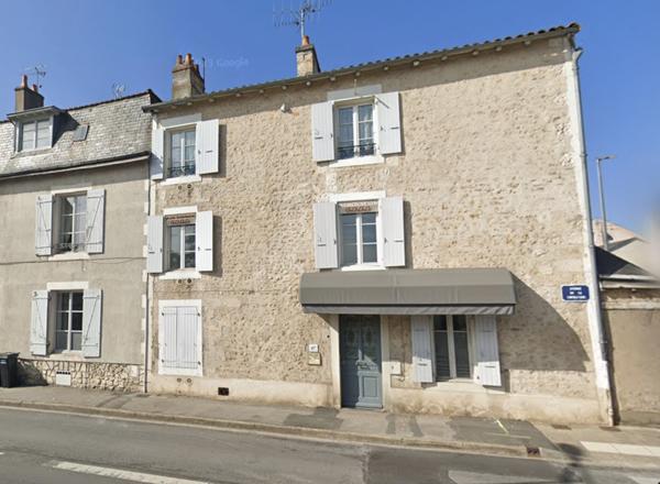 Immeuble Proche Centre-Ville - POITIERS