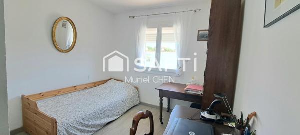 AUBORD : villa avec garage, jardin et piscine