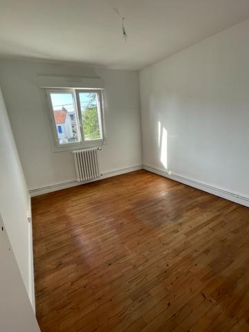 Maison - 5 pièces - 85 m²