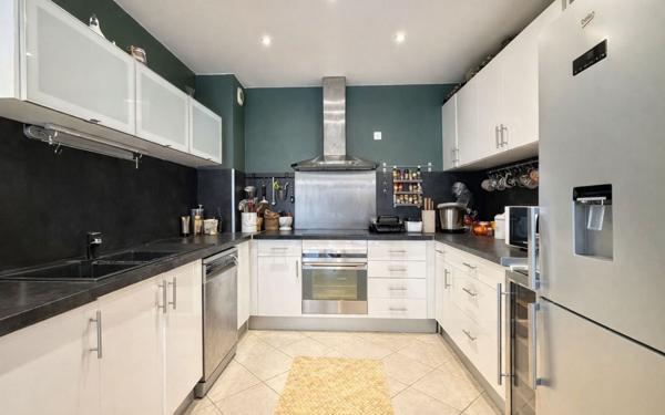 Maison à vendre    4 pièces • 92,49 m2 Étampes