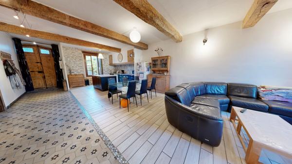 Marcorignan, jolie maison de village avec jardin et grange