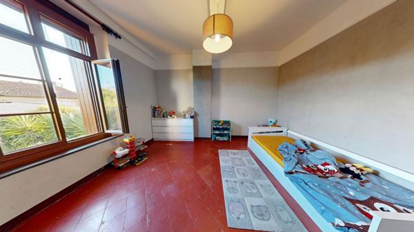 Marcorignan, jolie maison de village avec jardin et grange