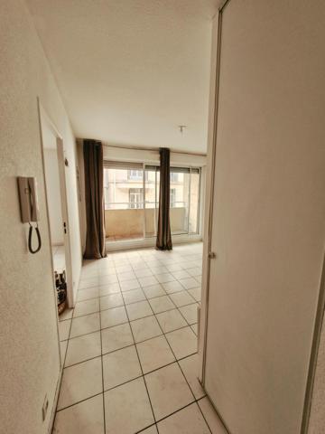 Appartement T2 avec balcon au coeur du 5ème arrondissement de Marseille