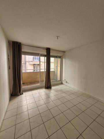 Appartement T2 avec balcon au coeur du 5ème arrondissement de Marseille