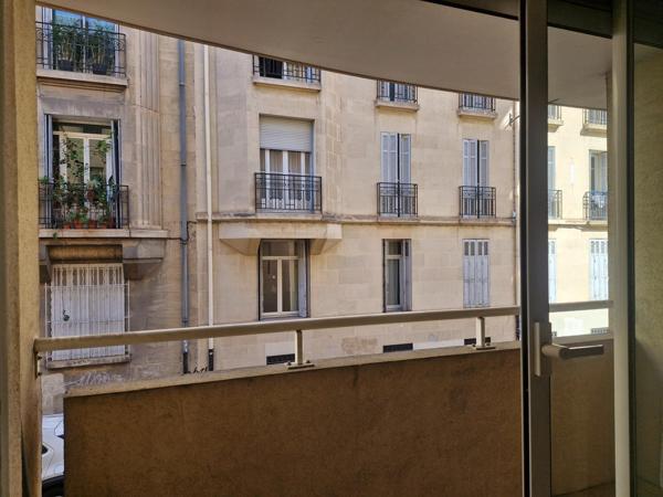 Appartement T2 avec balcon au coeur du 5ème arrondissement de Marseille