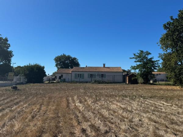 Terrain à DOLUS-D'OLERON, 17550 - 1058m²