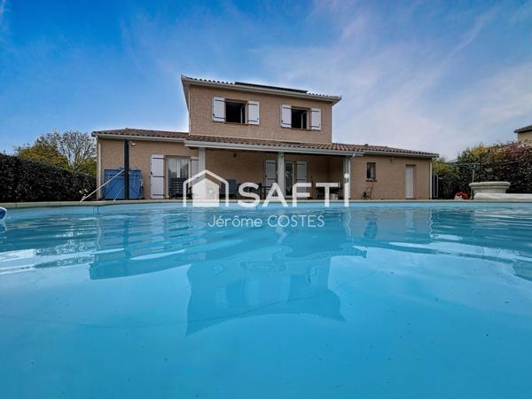 Maison d'environ 120 m2 de type 5 sur une parcelle d'environ 1200 m2