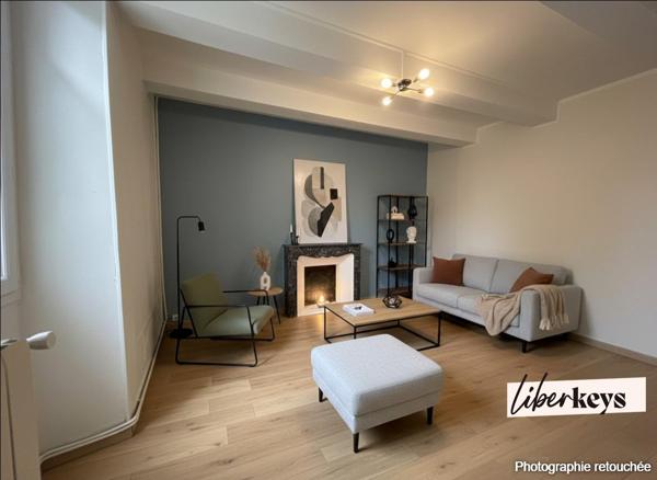 Maison de ville avec cour, Mazan centre