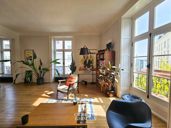 Appartement T4 d’Exception au Cœur de Nantes 110 m².