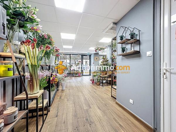 Vente Fonds de commerce 2 pièces 220 m2 à La Verpillière