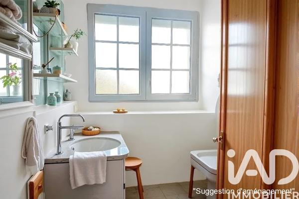 Maison à vendre 5 pièces 102 m² Rochefort