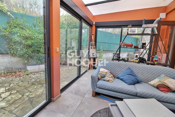 Chaville rive droite proche de Sèvres, maison de 177 m² .