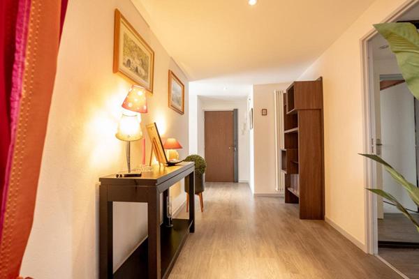 Lieux Uniques x Propriétés Privées PROPOSE BEL APPARTEMENT HYPER-CENTRE 106 M² BLOIS ALBERT 1er