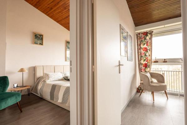 Lieux Uniques x Propriétés Privées PROPOSE BEL APPARTEMENT HYPER-CENTRE 106 M² BLOIS ALBERT 1er