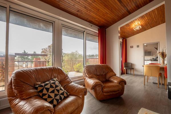 Lieux Uniques x Propriétés Privées PROPOSE BEL APPARTEMENT HYPER-CENTRE 106 M² BLOIS ALBERT 1er