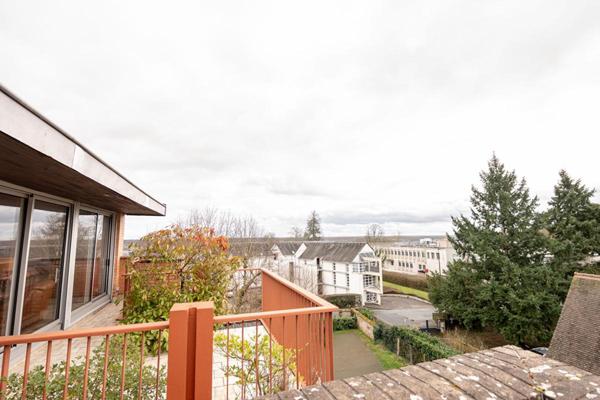 Lieux Uniques x Propriétés Privées PROPOSE BEL APPARTEMENT HYPER-CENTRE 106 M² BLOIS ALBERT 1er