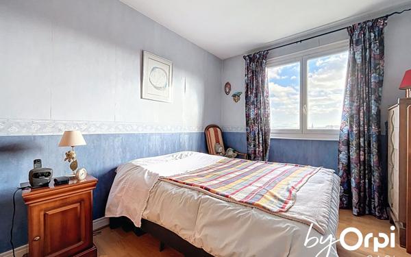 Appartement à vendre    3 pièces • 55 m2 Clermont-Ferrand