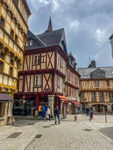 Une boutique de caractère dans l’intra-muros de Vannes !