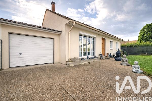 Maison à vendre 7 pièces 125 m² Le Perray-en-Yvelines
