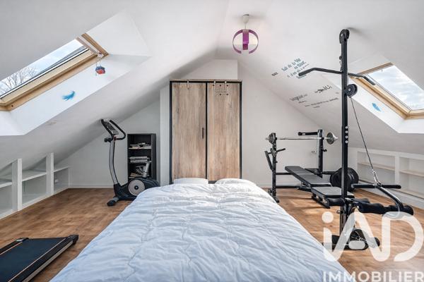 Maison à vendre 7 pièces 125 m² Le Perray-en-Yvelines