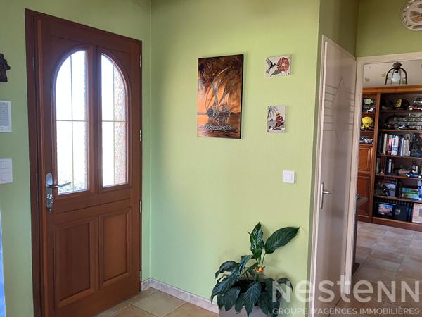 Superbe villa de 5 pièces,135 m², avec piscine à Saujon, proche commodités et mer,