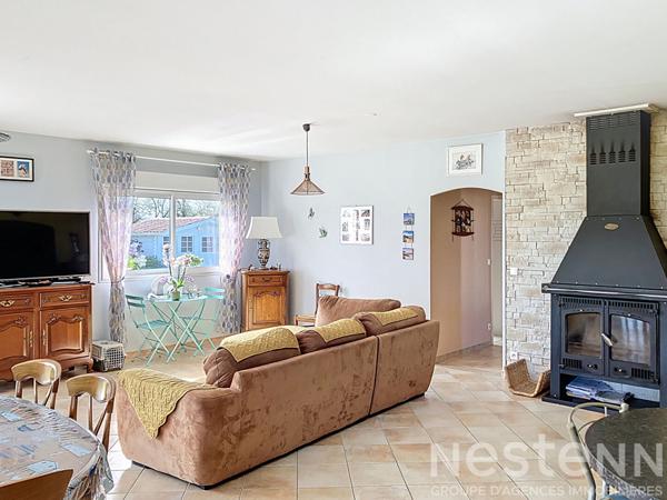 Superbe villa de 5 pièces,135 m², avec piscine à Saujon, proche commodités et mer,