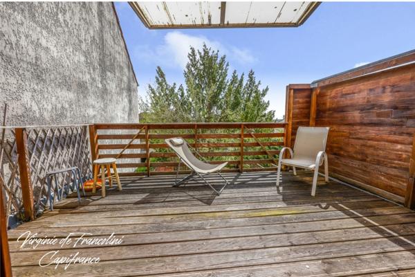 Fontenay-sous-Bois-A vendre maison de 2008-6p-jardin-2 terrasses-un balcon-Une dépendance-cave-Calme-sans vis-à-vis