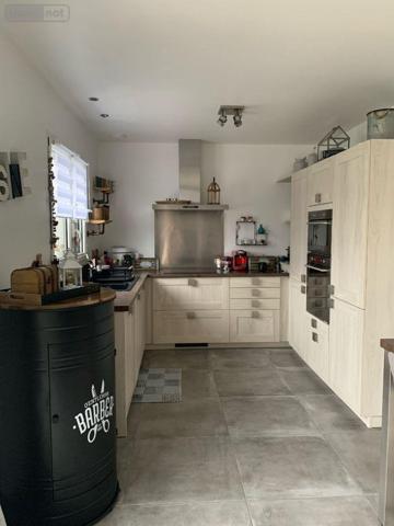 Maison à vendre à Saint-Martin-Valmeroux dans le Cantal (15140), ref : 15060/1161