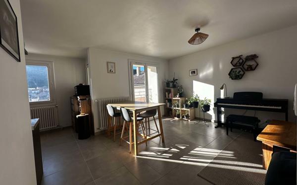 Appartement à louer    3 pièces • 61,29 m2 Vals-les-Bains