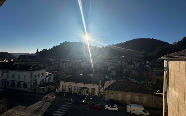 Appartement à louer    3 pièces • 61,29 m2 Vals-les-Bains